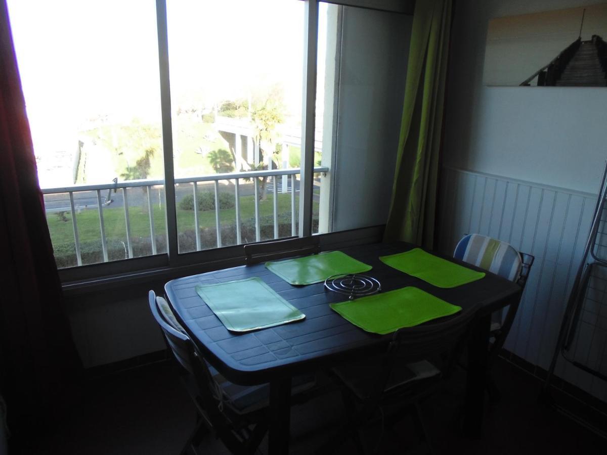 Ferienwohnung Cap D'Agde 300M Plage Du Mole,Vue Port,Parking,Lave Linge,Piscine Exterior foto